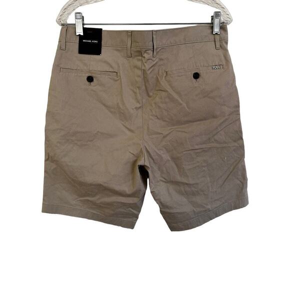 Michael Kors Mens Spring 1 Classic Fit Stretch Khaki Shorts Size 31 - Picture 2 of 5